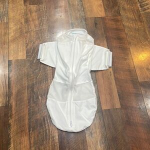 Happiest baby swaddle M (899)